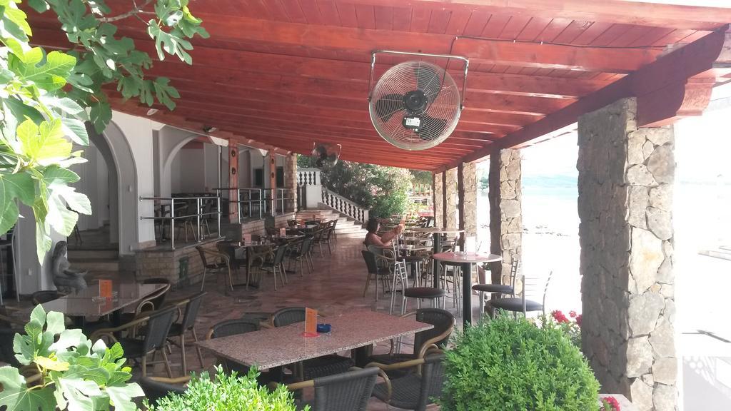 Apartman Monte Cristo Maslenica Exteriér fotografie