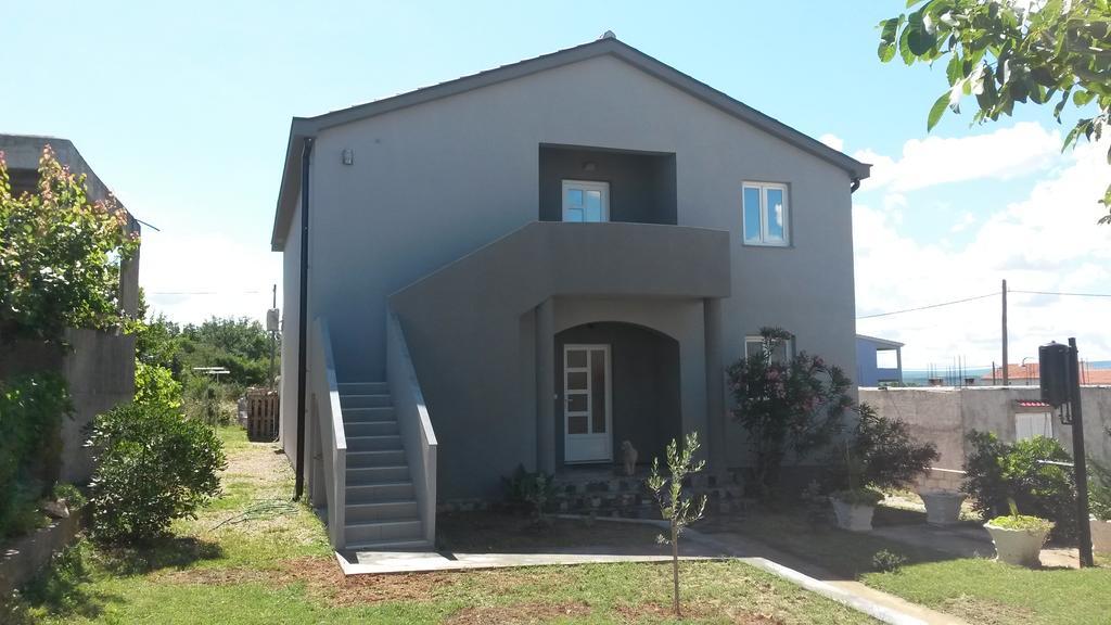 Apartman Monte Cristo Maslenica Exteriér fotografie