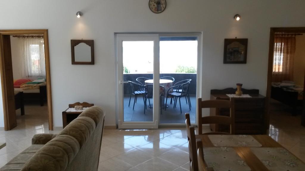 Apartman Monte Cristo Maslenica Exteriér fotografie
